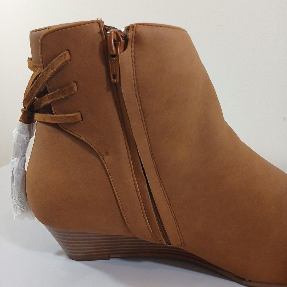 Comfortview Women's Evalyn #14999 Brown Faux Leather Tassel Bootie 12WW - Picture 5 of 5